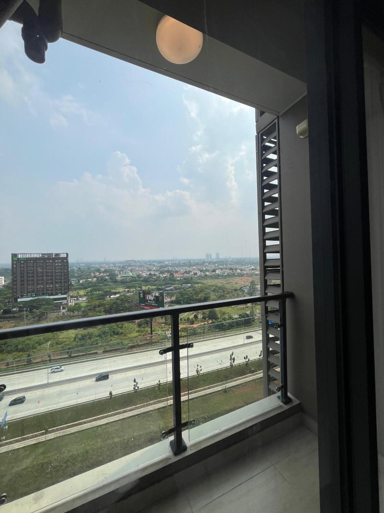 Stay N Cozy Apartemen Sky House Bsd By Sm Room Samporo Bagian luar foto